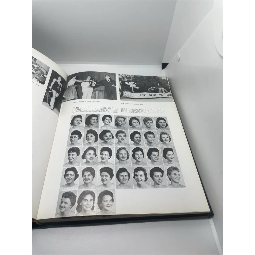 Yearbook ANNUAL‎ Buccaneer East Tennessee State College 1960 Johnson City TN